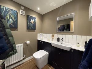 Photo 19- click for photo gallery